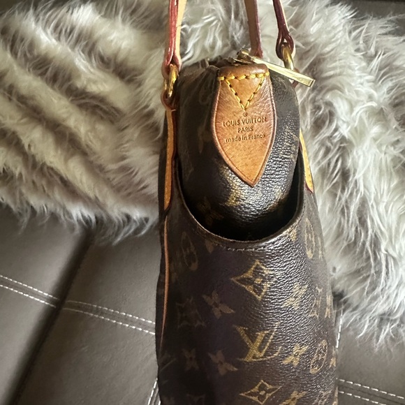 💜LOUIS VUITTON Zipper Tote Bag💜 - Picture 4 of 15